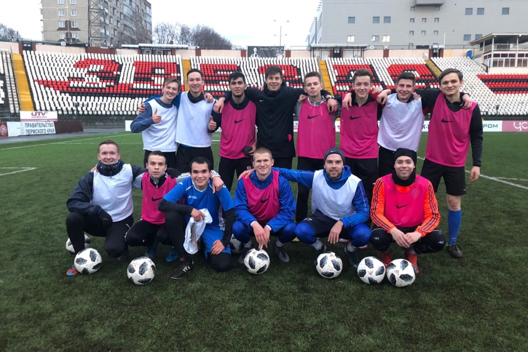Студенты пермского кампуса НИУ ВШЭ приняли участие в мастер-классе от футбольного клуба «Звезда»